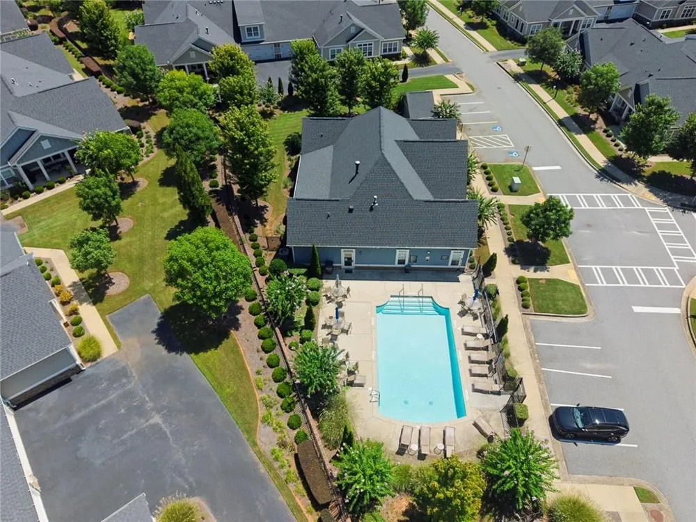 312 Cherokee Station Circle Woodstock, GA 30188