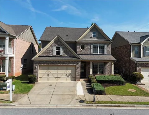 582 Walkers Lane