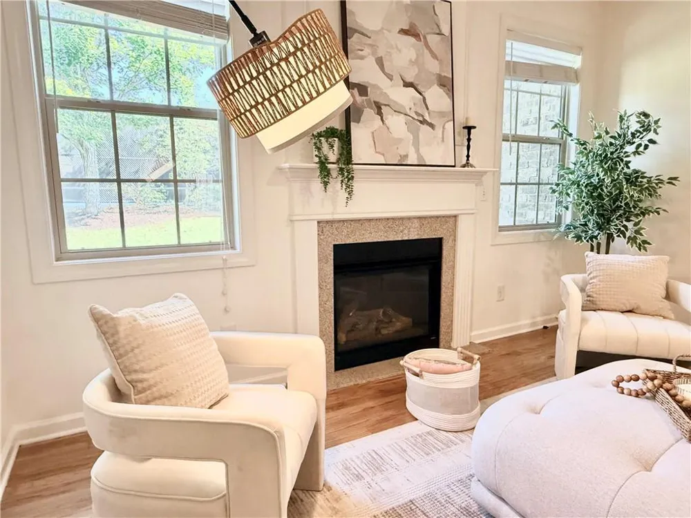 582 Walkers Lane Johns Creek, GA 30097