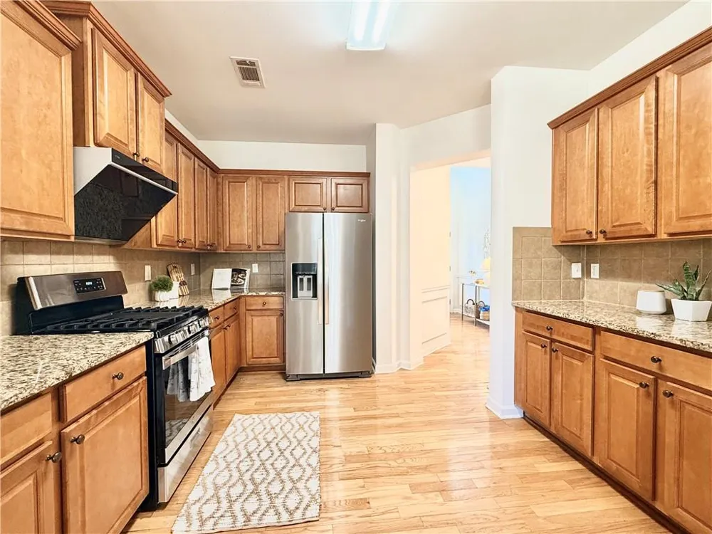 582 Walkers Lane Johns Creek, GA 30097