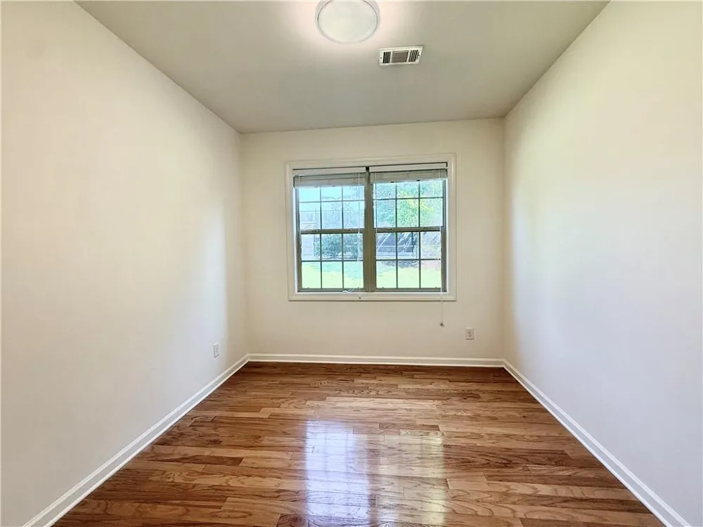582 Walkers Lane Johns Creek, GA 30097
