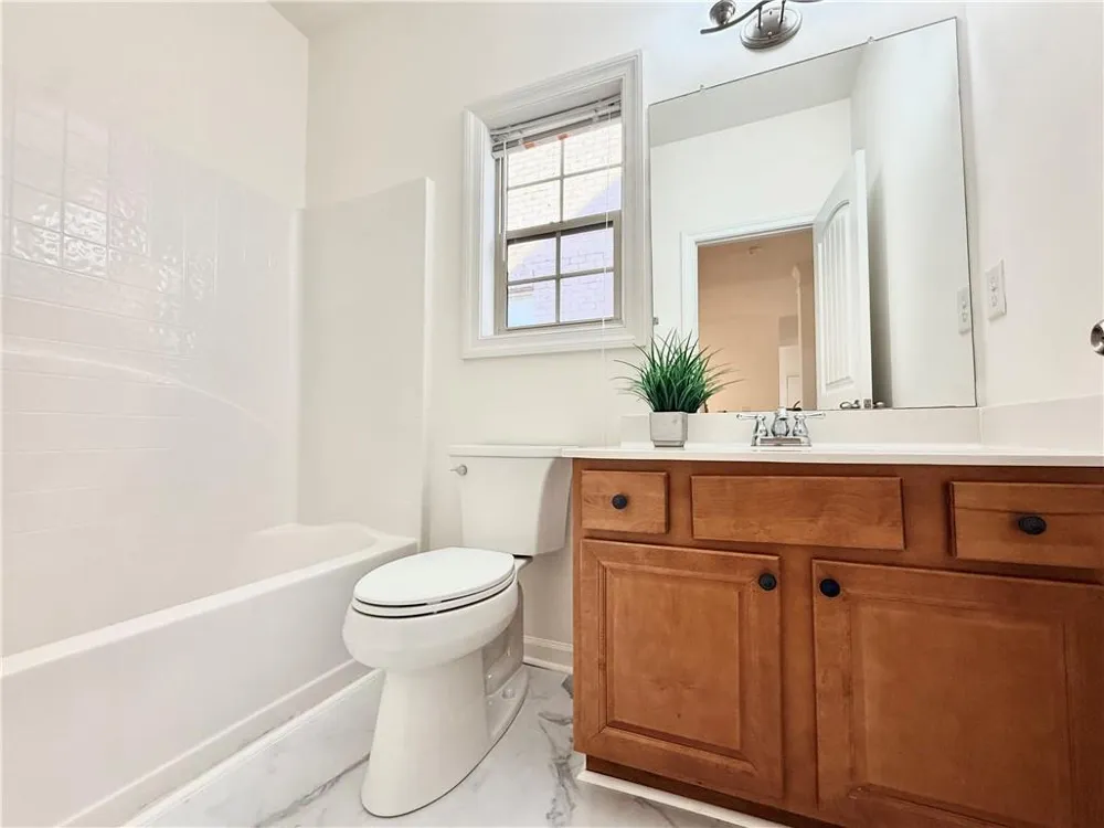 582 Walkers Lane Johns Creek, GA 30097
