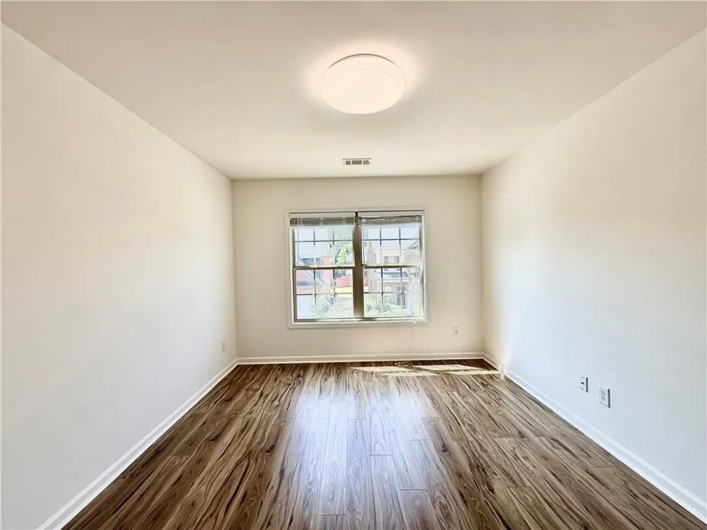 582 Walkers Lane Johns Creek, GA 30097