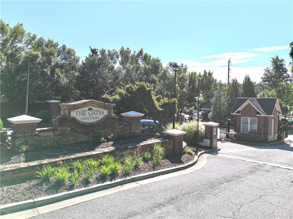 582 Walkers Lane Johns Creek, GA 30097