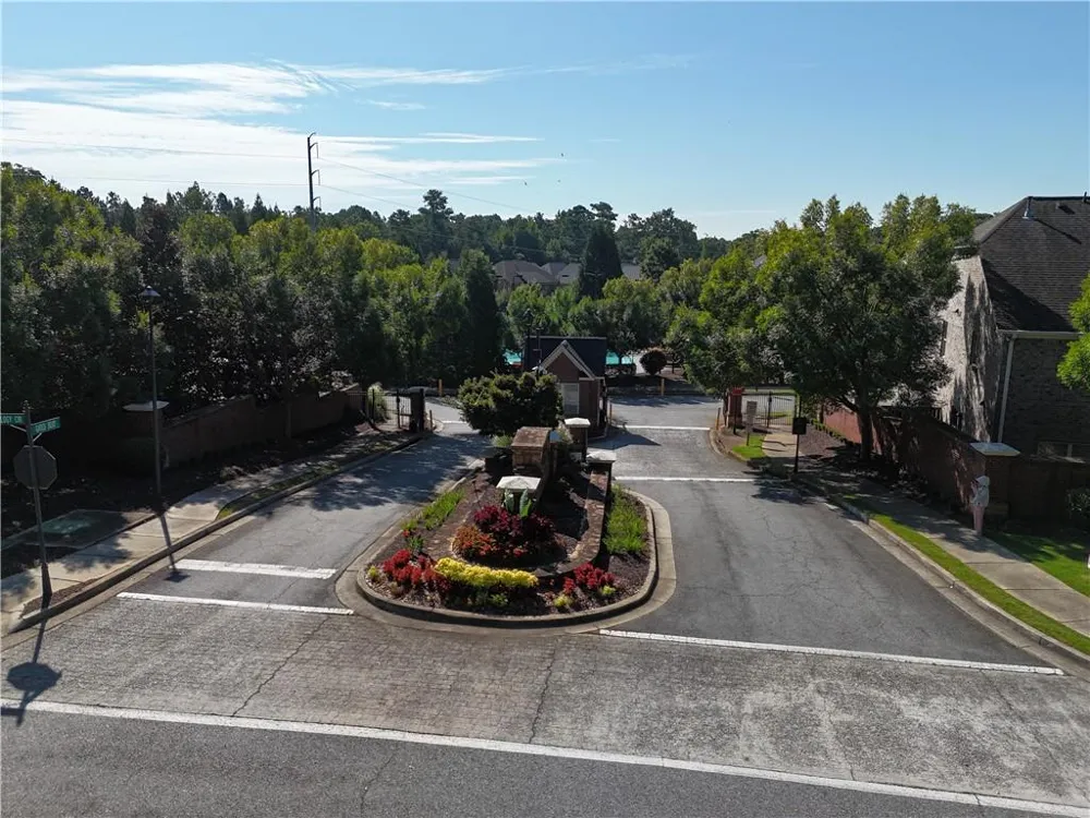 582 Walkers Lane Johns Creek, GA 30097