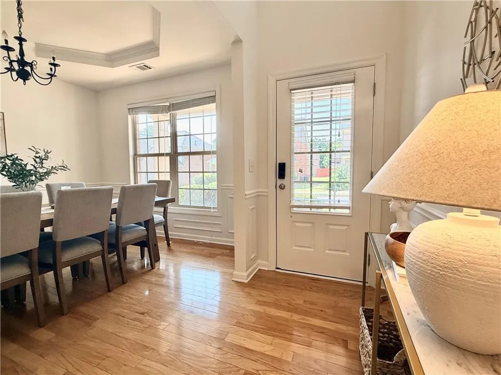 582 Walkers Lane Johns Creek, GA 30097