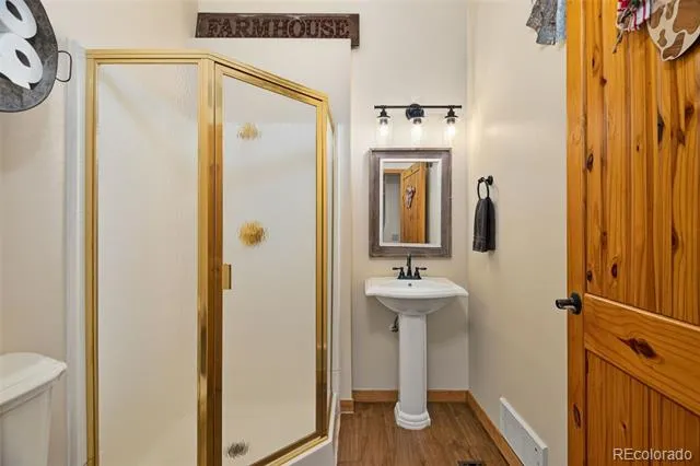 9469 County Road 59 Keenesburg, CO 80643