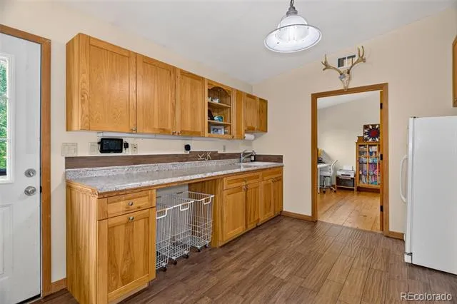 9469 County Road 59 Keenesburg, CO 80643