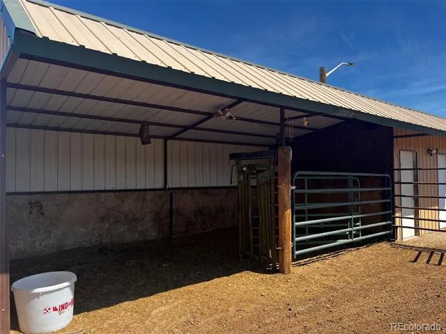 9469 County Road 59 Keenesburg, CO 80643