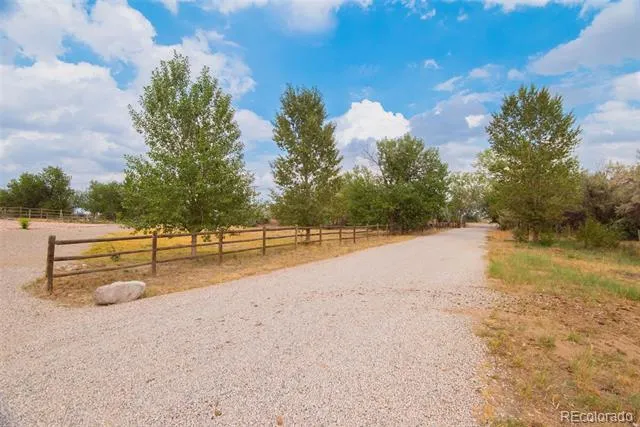 9469 County Road 59 Keenesburg, CO 80643
