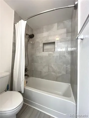 4722 S Picadilly Court Aurora, CO 80015
