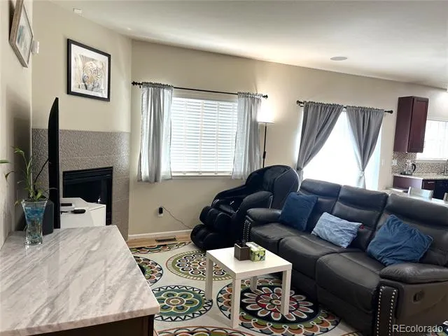 4722 S Picadilly Court Aurora, CO 80015