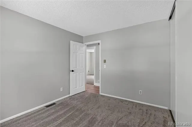 2005 S Ivory Way Aurora, CO 80013
