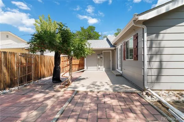 2005 S Ivory Way Aurora, CO 80013