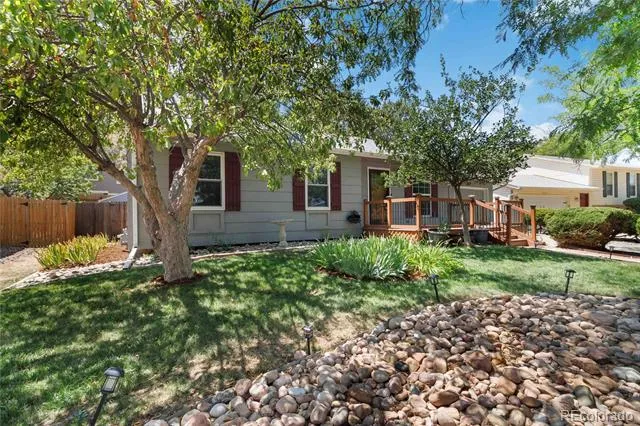 2005 S Ivory Way Aurora, CO 80013