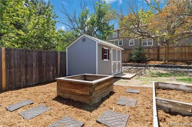 2005 S Ivory Way Aurora, CO 80013