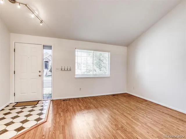 1633 Deerwood Drive Longmont, CO 80504