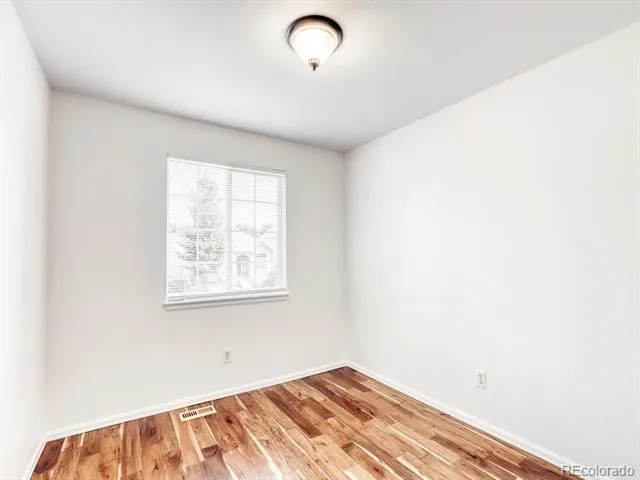 1633 Deerwood Drive Longmont, CO 80504