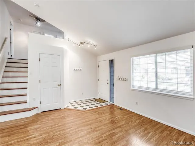 1633 Deerwood Drive Longmont, CO 80504