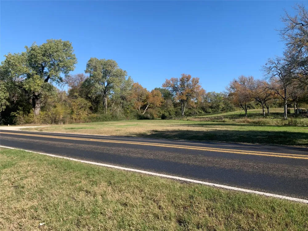 806 Adams Lane Kaufman, TX 75142