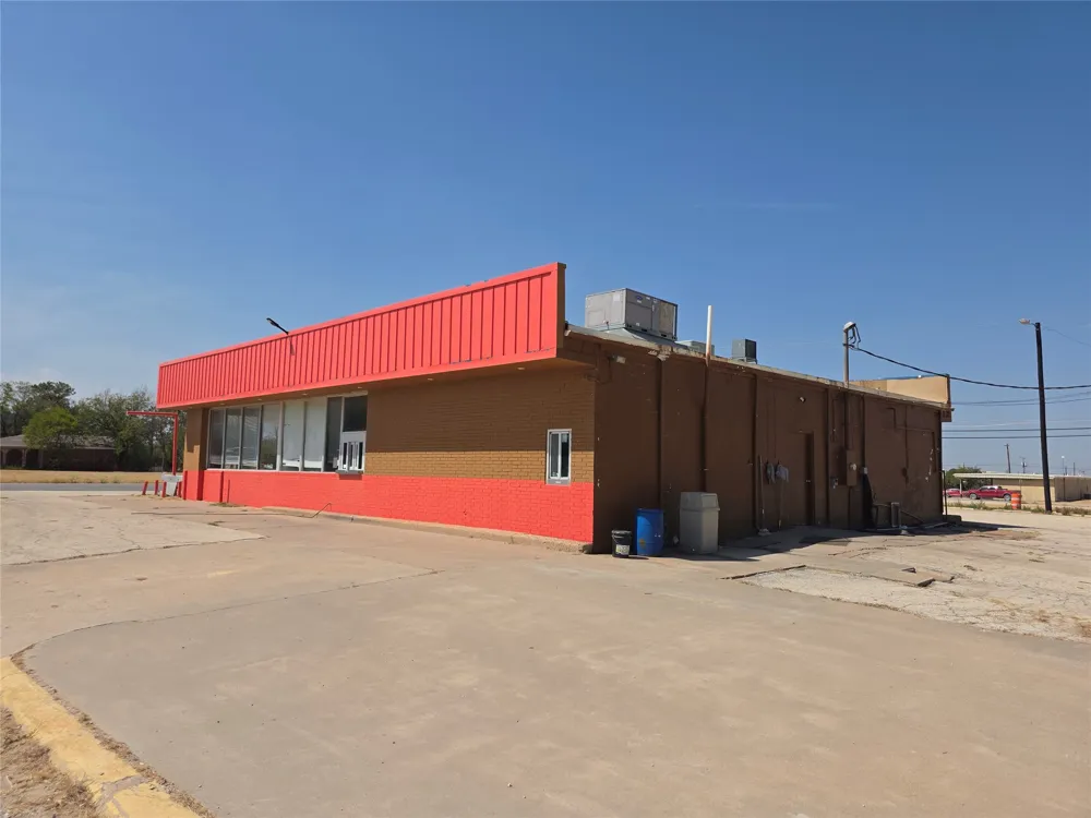 1302 17th Street Anson, TX 79501