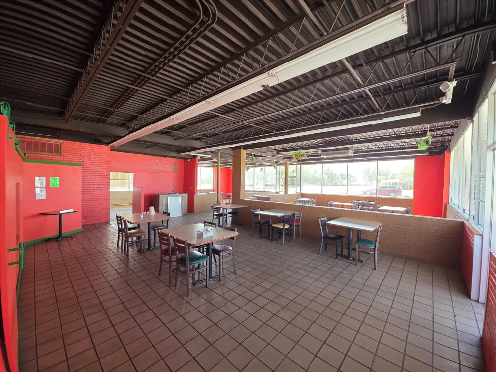 1302 17th Street Anson, TX 79501