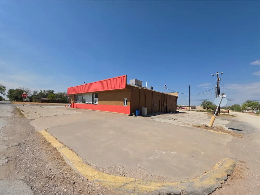 1302 17th Street Anson, TX 79501