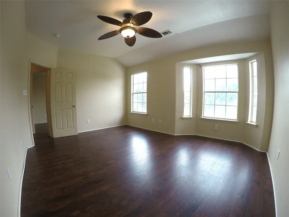 4426 Harpers Ferry Drive Grand Prairie, TX 75052