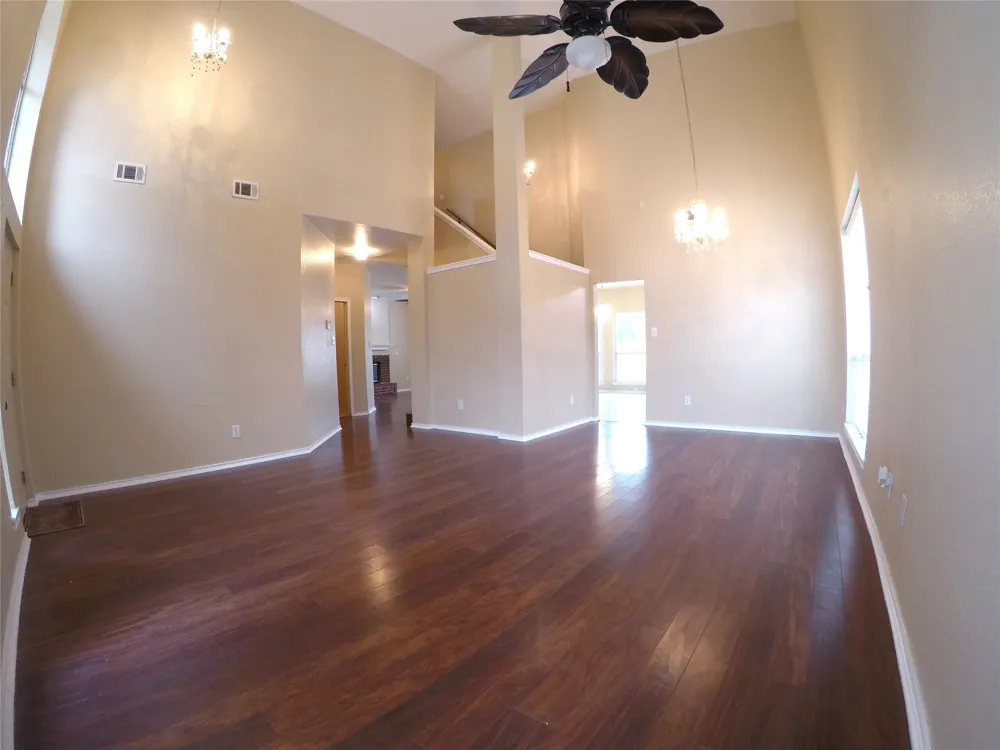 4426 Harpers Ferry Drive Grand Prairie, TX 75052