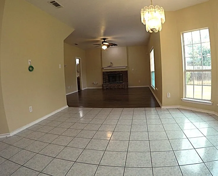 4426 Harpers Ferry Drive Grand Prairie, TX 75052