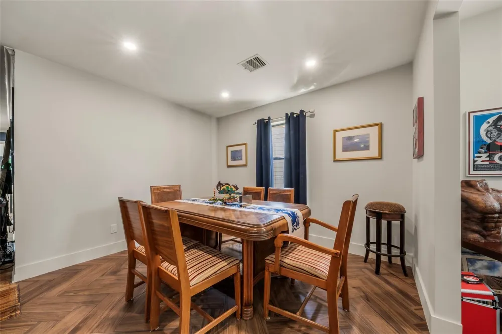 1913 Thonig Road Houston, TX 77055
