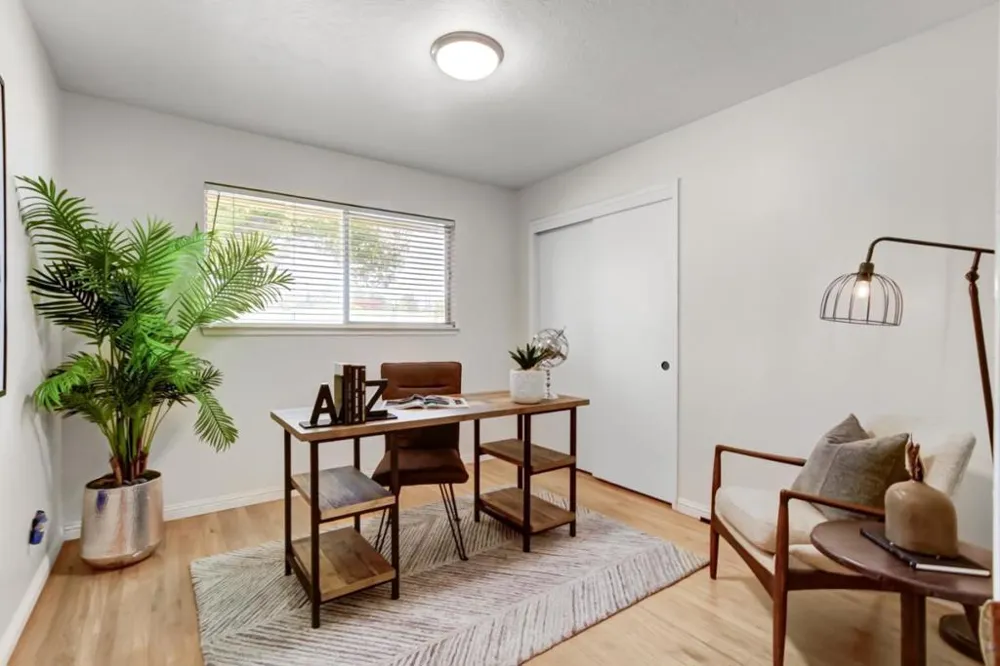 2724 Doris Court Carmichael, CA 95608