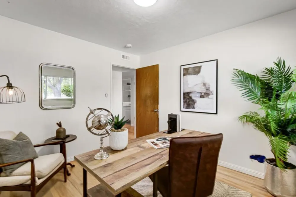 2724 Doris Court Carmichael, CA 95608