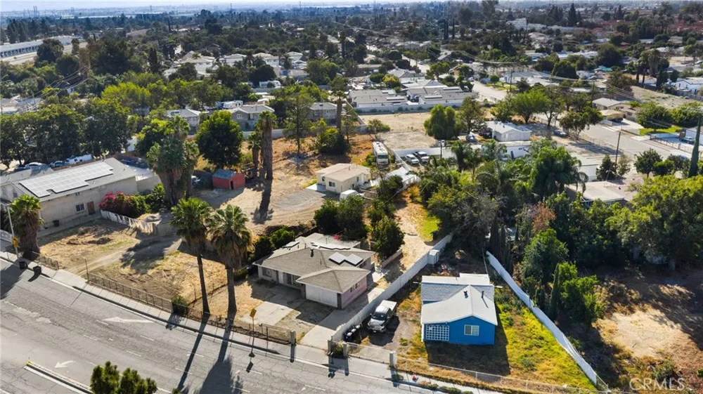 1575 S Tippecanoe San Bernardino, CA 92408