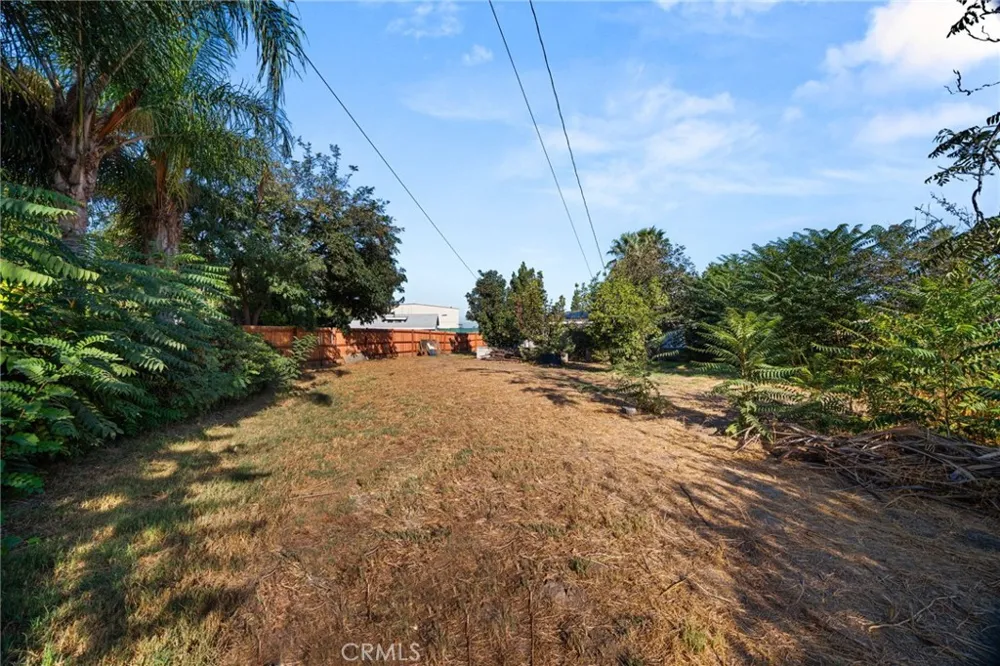 1575 S Tippecanoe San Bernardino, CA 92408