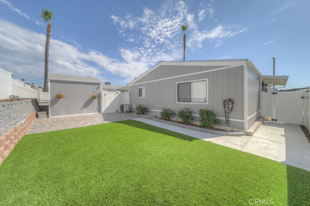 38070 Via La Colina Murrieta, CA 92563
