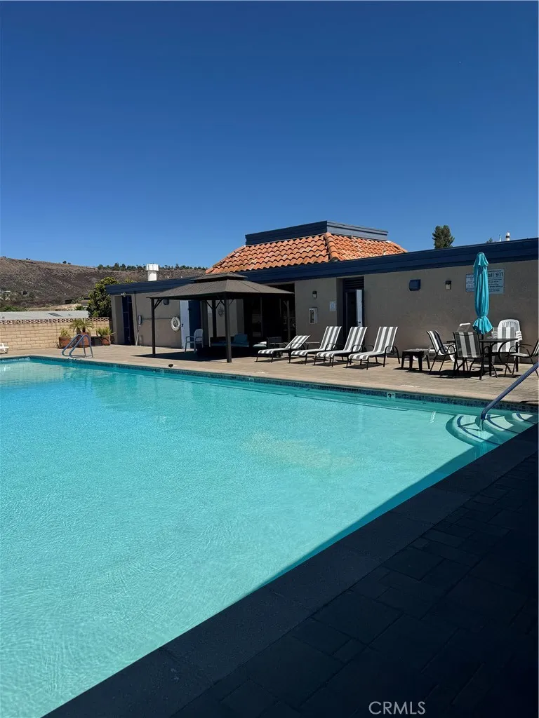 38070 Via La Colina Murrieta, CA 92563