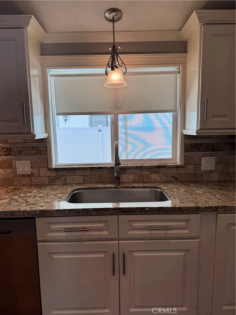38070 Via La Colina Murrieta, CA 92563
