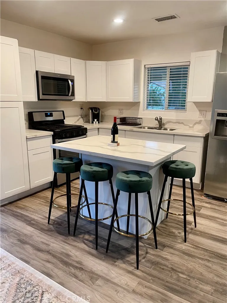 2795 Denton Street Riverside, CA 92507