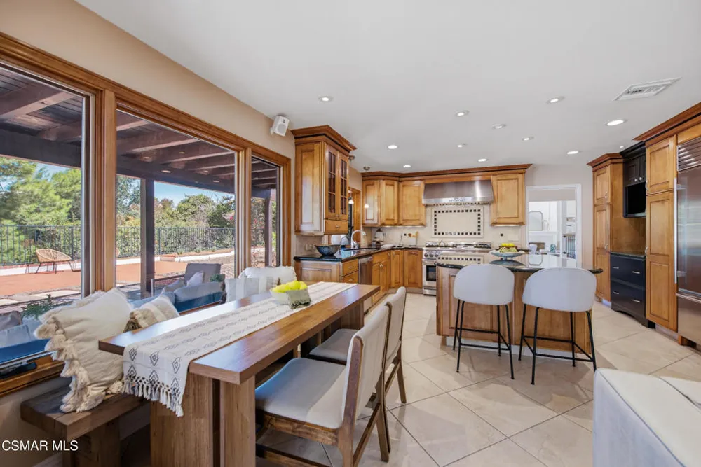 261 Scarborough Street Thousand Oaks, CA 91361