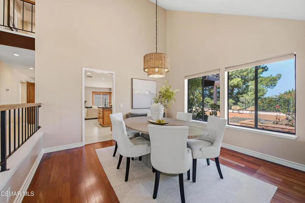 261 Scarborough Street Thousand Oaks, CA 91361