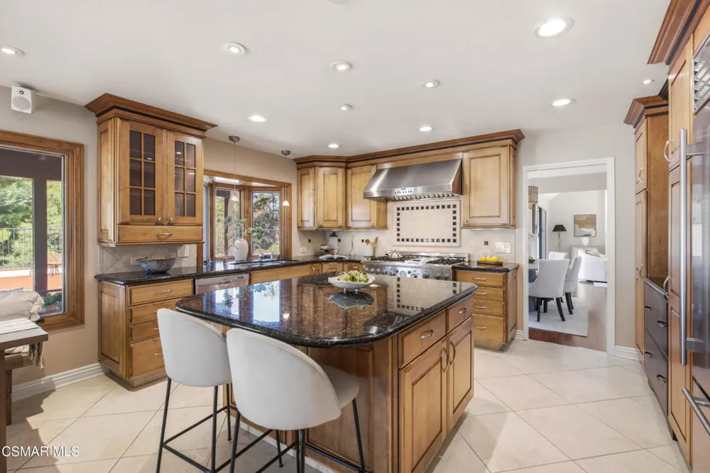 261 Scarborough Street Thousand Oaks, CA 91361