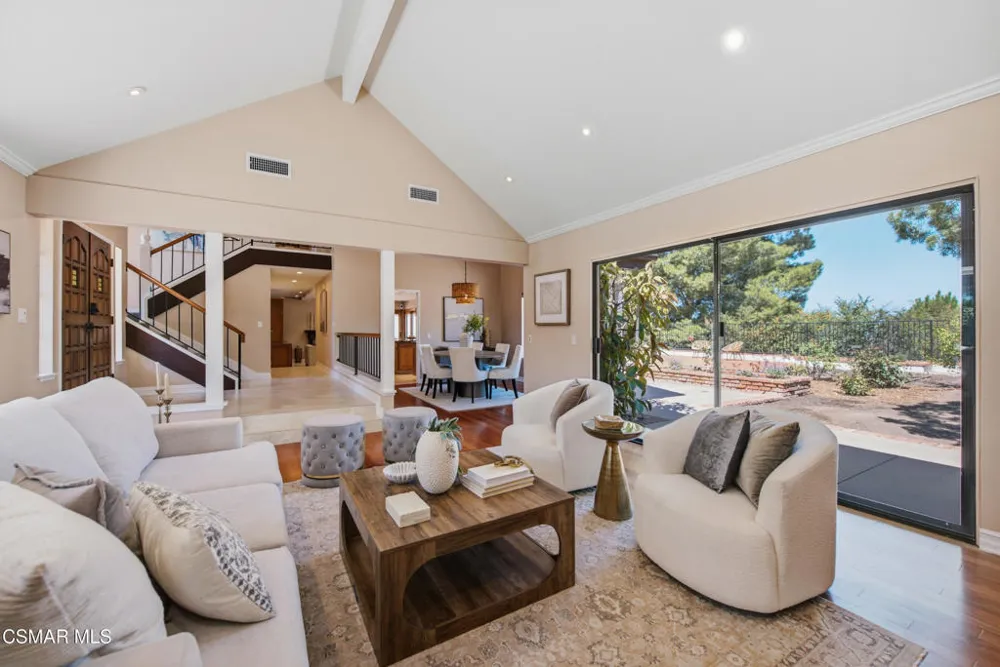 261 Scarborough Street Thousand Oaks, CA 91361