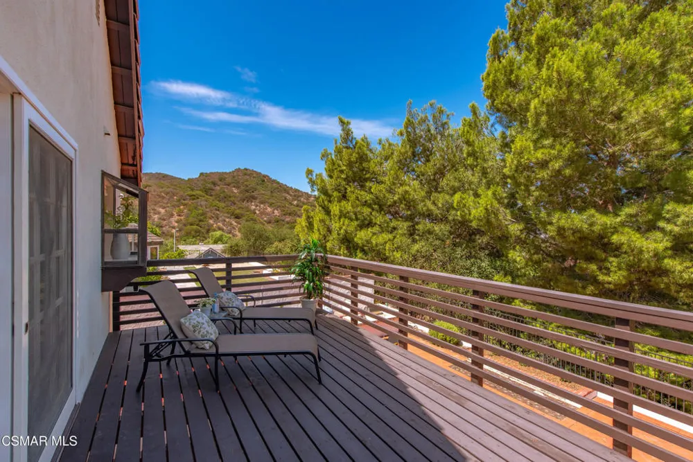 261 Scarborough Street Thousand Oaks, CA 91361