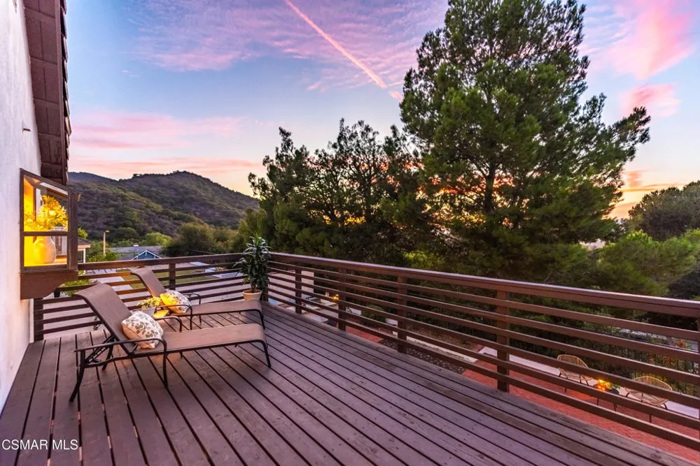 261 Scarborough Street Thousand Oaks, CA 91361