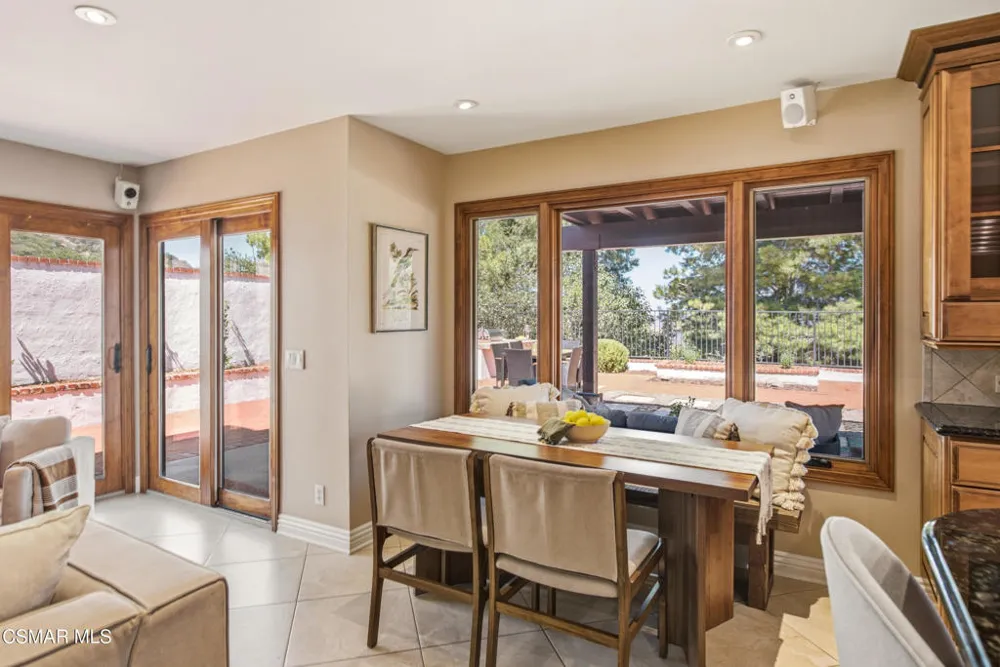 261 Scarborough Street Thousand Oaks, CA 91361