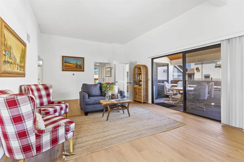 376 Center St. #311 Chula Vista, CA 91910