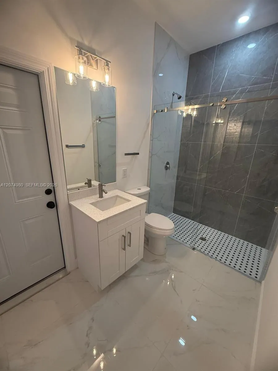 1832 Lindsay St Lehigh Acres, FL 33972