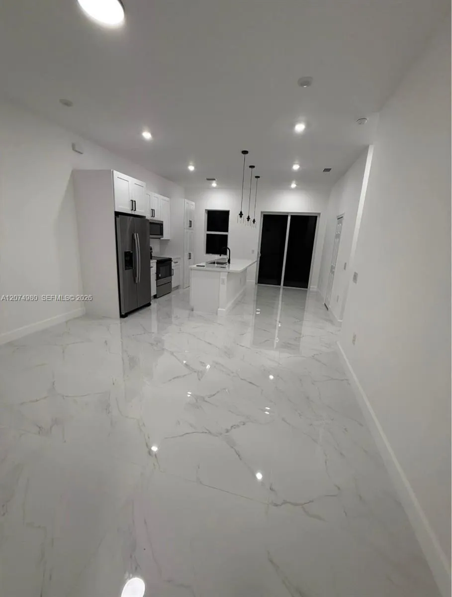 1832 Lindsay St Lehigh Acres, FL 33972