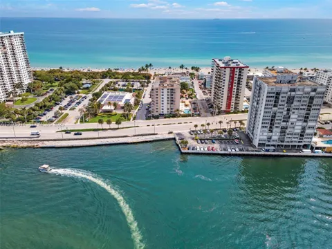 1401 S Ocean Dr #905